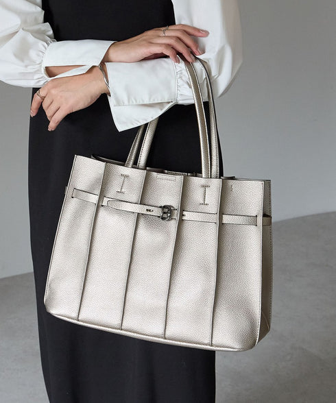 ベルトモチーフプリーツデザイントートバッグ 12-1227