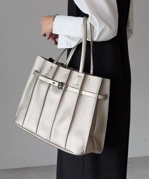 ベルトモチーフプリーツデザイントートバッグ 12-1227