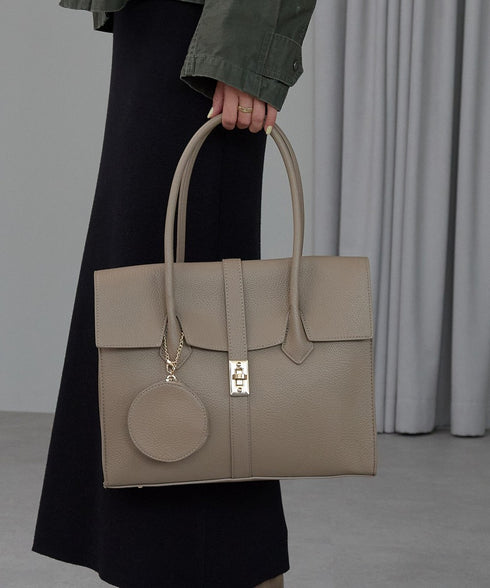 【雑誌掲載・人気商品】エレガンストートバッグ 丸ポーチ付き 17-0994