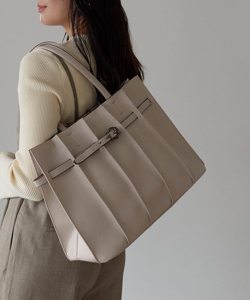 ベルトモチーフプリーツデザイントートバッグ 12-1227