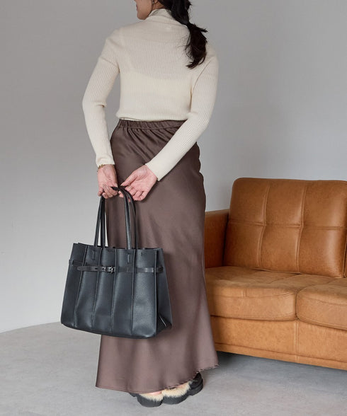 ベルトモチーフプリーツデザイントートバッグ 12-1227