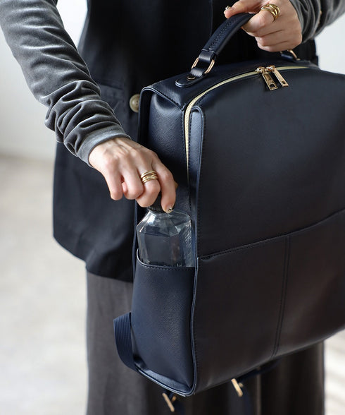 A4スクエアビジネスリュック 17ー1180