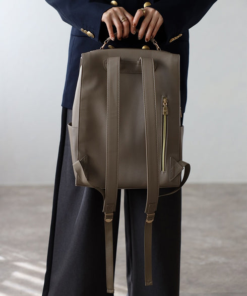 A4スクエアビジネスリュック 17ー1180