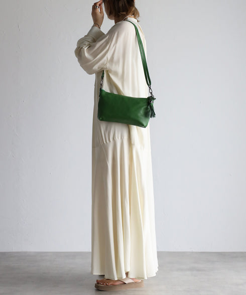 タッセル付きレザーショルダーバッグ 18-0429