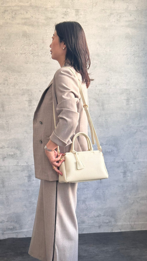 2WAY3室構造バーハンドルバッグ キーチャーム付き 12-1207