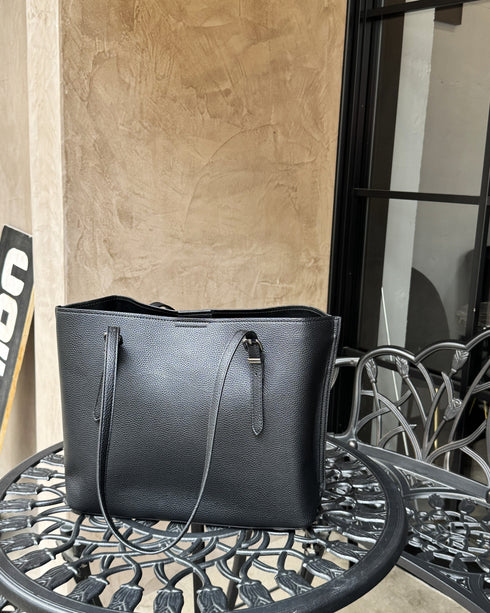 仕切り収納が便利 撥水ベルト調整ストラップトートバッグ 17-1242