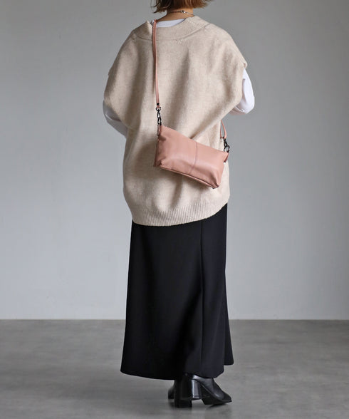 タッセル付きレザーショルダーバッグ 18-0429