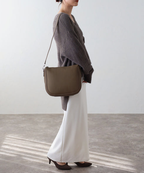 レザーショルダーバッグ 18‐1142