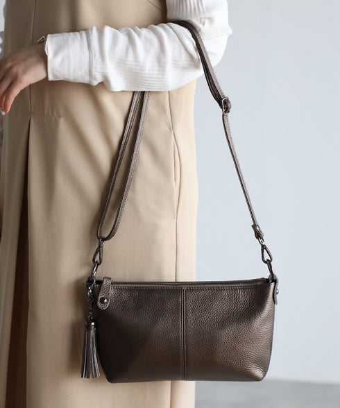 タッセル付きレザーショルダーバッグ 18-0429