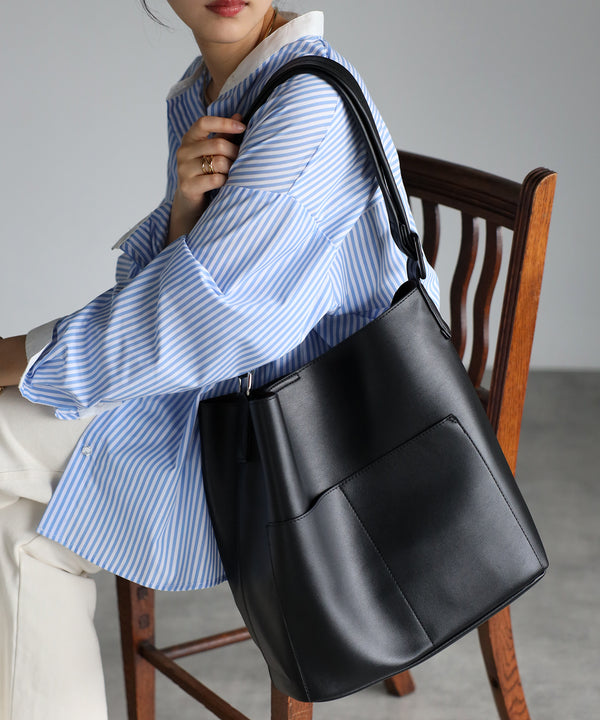 A4すっぽり大容量ショルダーバッグ 12-1094