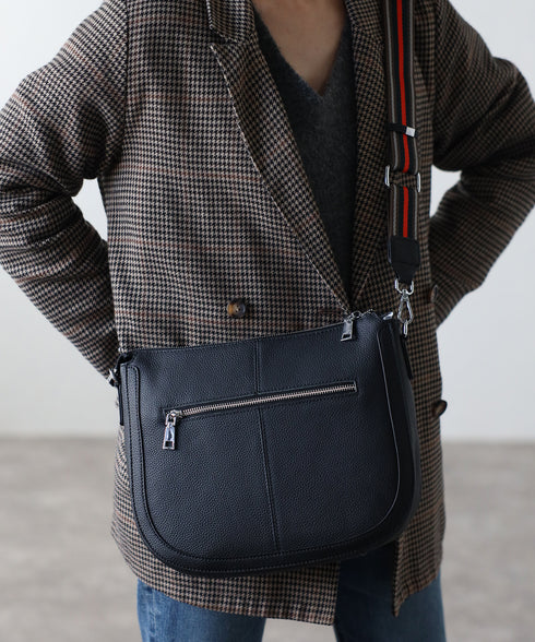 レザーショルダーバッグ 18‐1142