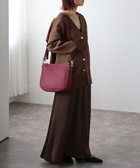 レザーショルダーバッグ 18‐1142