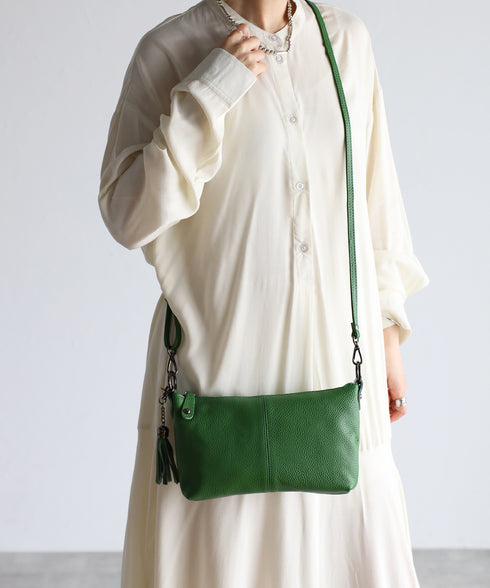 タッセル付きレザーショルダーバッグ 18-0429