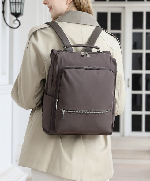 撥水スクエア型 収納ポケット多数 リュックサック 17-1230