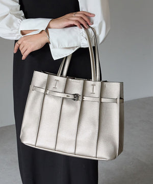 ベルトモチーフプリーツデザイントートバッグ 12-1227