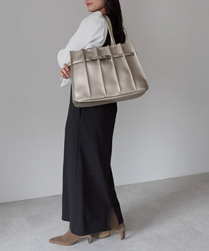 ベルトモチーフプリーツデザイントートバッグ 12-1227