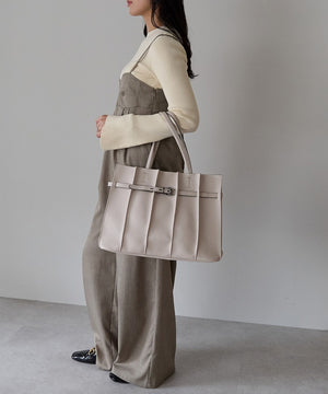 ベルトモチーフプリーツデザイントートバッグ 12-1227